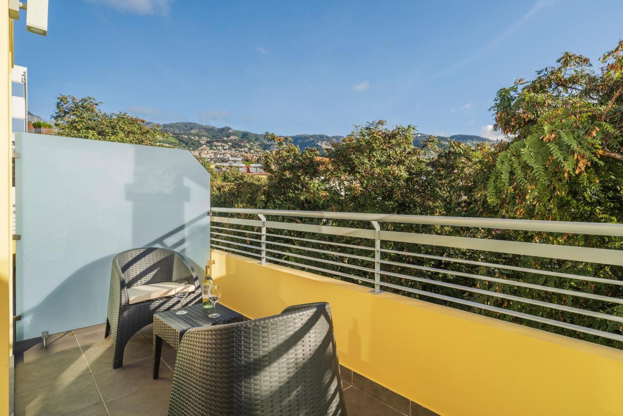 Art Deco Central Apartments, Funchal Zewnętrze zdjęcie